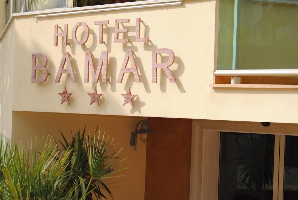 Hotel Bamar Пинарелла Экстерьер фото